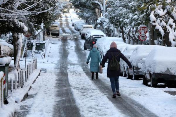 Καιρός : Πρωτοχρονιά με τη «Ζηνοβία» – Χιόνια και στην Αττική