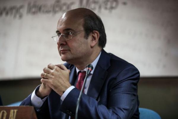 Χατζηδάκης : Το πρόγραμμα εξορύξεων θα προχωρήσει κανονικά