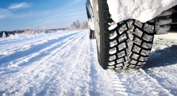 Οδήγηση σε χιόνι : Τι να προσέχετε, πώς να προετοιμαστείτε