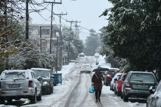 Χιόνια, καταιγίδες και ριπές ανέμου έως 140 χλμ/ώρα – Η «Ζηνοβία» με αριθμούς