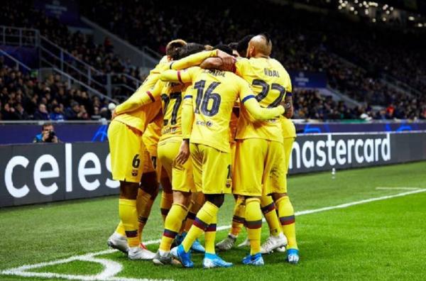 Η Μπαρτσελόνα έστειλε την… Ντόρτμουντ στους «16»