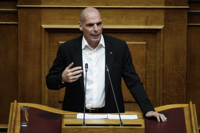 Βαρουφάκης : Με τον προϋπολογισμό σχεδιάζεται μια πορεία που καθηλώνει τη χώρα μας