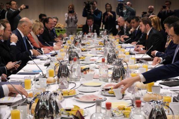 Δένδιας : Στο προσκήνιο η ευρωπαϊκή ένταξη Βόρειας Μακεδονίας και Αλβανίας