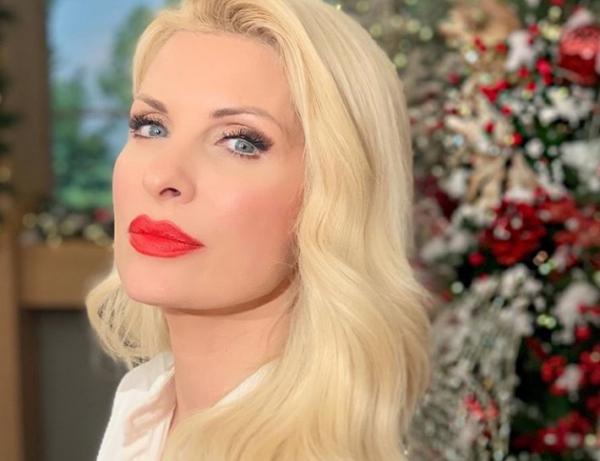 Ελένη Μενεγάκη : Ξαφνικός χωρισμός για την παρουσιάστρια