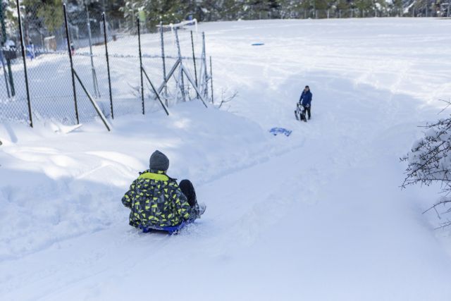 Χριστούγεννα με βροχές και χιόνια – Πού θα χτυπήσουν τα φαινόμενα