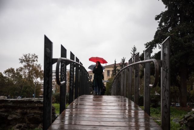 Αγριεύει ο καιρός : Καταιγίδες με χαλάζι και ισχυροί άνεμοι