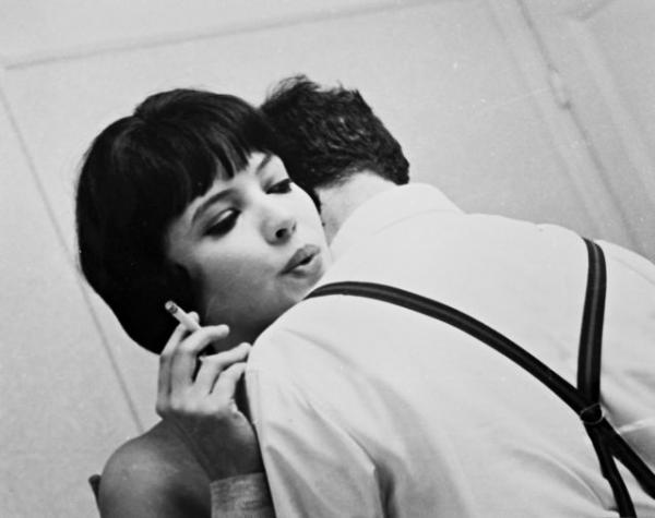 Γαλλία : Πέθανε στα 79 της η ηθοποιός Άννα Καρίνα