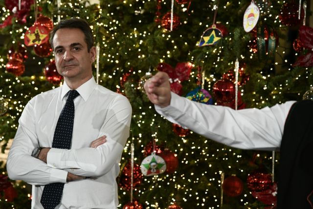 Στην Κάσο ο Κυριάκος Μητσοτάκης – Η φωτογραφία από το ελικόπτερο