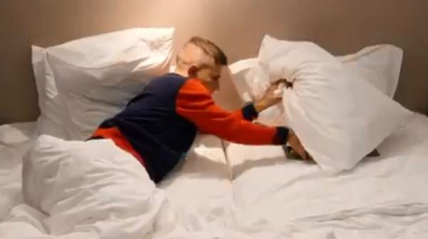 ΠΑΟΚ: Ο Πέλκας ντύθηκε «Κέβιν» από το «Μόνος στο σπίτι»