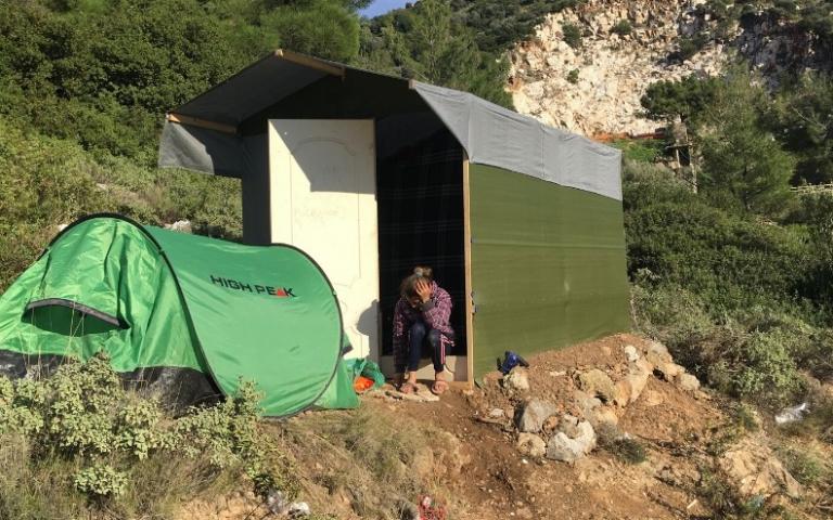 Εγκλωβισμένοι πρόσφυγες στην Σάμο: Ανθρωπιστική κρίση χωρίς τέλος