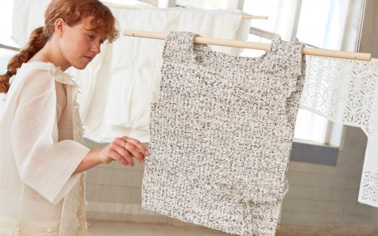 Το design και η μόδα αποκτούν περιβαλλοντική συνείδηση