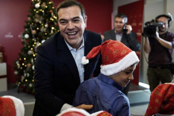 Τα χριστουγεννιάτικα κάλαντα άκουσε ο Αλέξης Τσίπρας