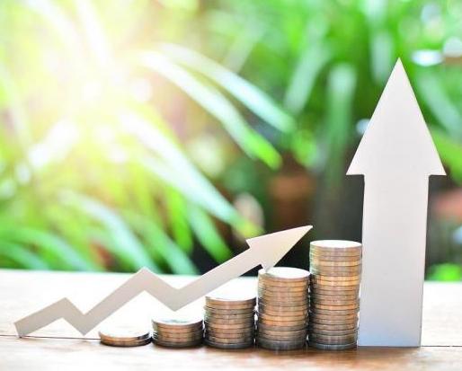 Wall Street Journal  : Εφικτός ο στόχος της Ελλάδας για ανάπτυξη 3-4%