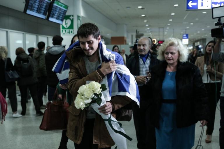 Πειρατεία στο Τόγκο: Συγκλονίζει ο 20χρονος ναυτικός – «Χάρη στην προσευχή επέζησα»