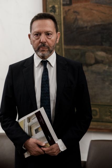 Διάβασμα, πεζοπορία και… ποδοσφαιράκι