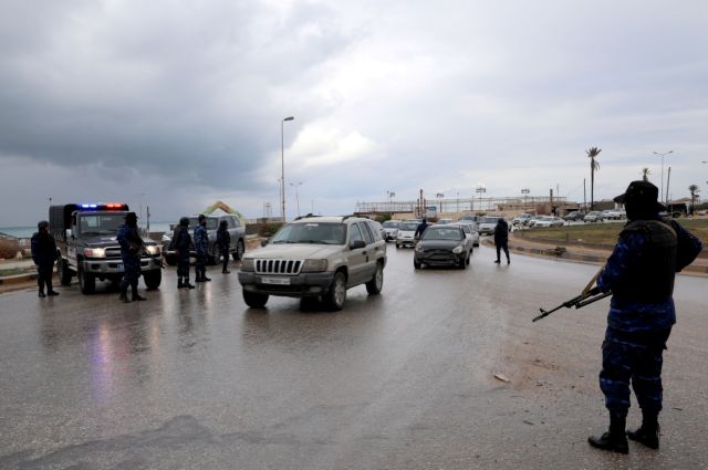 Λιβύη : Προελαύνει ο στρατός του Χαφτάρ - Μπήκε στη Σύρτη