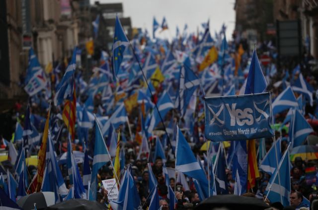 Οι αντιδράσεις στο «όχι» Τζόνσον για δεύτερο δημοψήφισμα στη Σκωτία
