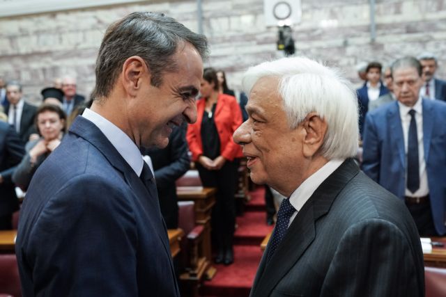 Ο Μητσοτάκης ενημέρωσε τον Παυλόπουλο για την υποψήφια Πρόεδρο της Δημοκρατίας