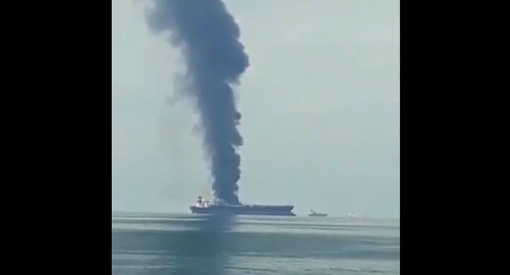 Συναγερμός στον Περσικό Κόλπο – Φωτιά σε βρετανικό πλοίο