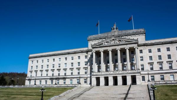Ιστορική συμφωνία στη Βόρεια Ιρλανδία – Κυβέρνηση μετά από τρία χρόνια