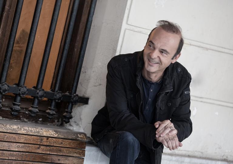 Οδυσσέας Ιωάννου: Η τέχνη σε κρατάει ζεστό στο όνειρο