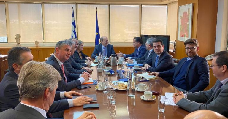 Χατζηδάκης :  Πόροι έως 4,4 δισ. ευρώ για την απολιγνιτοποίηση