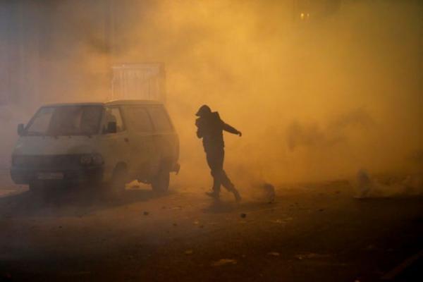 Λίβανος: Βίαιες συγκρούσεις μεταξύ αστυνομίας – διαδηλωτών στη Βηρυτό