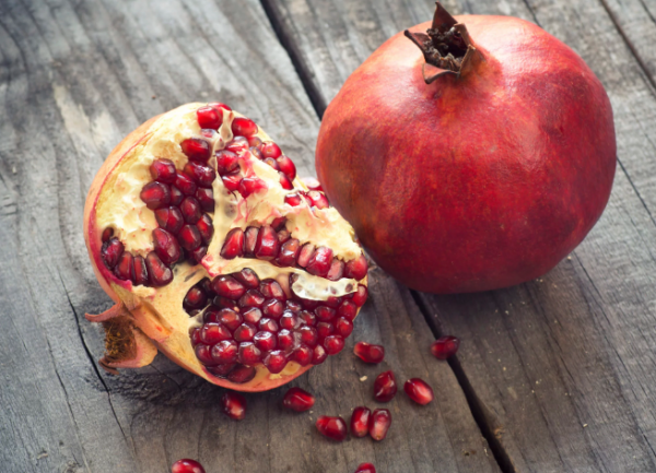 Γιατί σπάμε το ρόδι την Πρωτοχρονιά