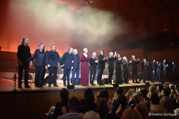 Θάνος Μικρούτσικος: Βαθιά συγκίνηση στο μουσικό αντίο