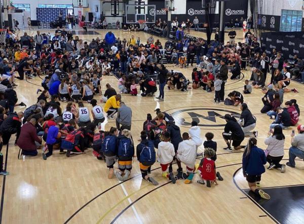 Κόμπι Μπράιαντ : Ράγισαν καρδιές στο γήπεδο που κατευθυνόταν με το ελικόπτερο που συνετρίβη