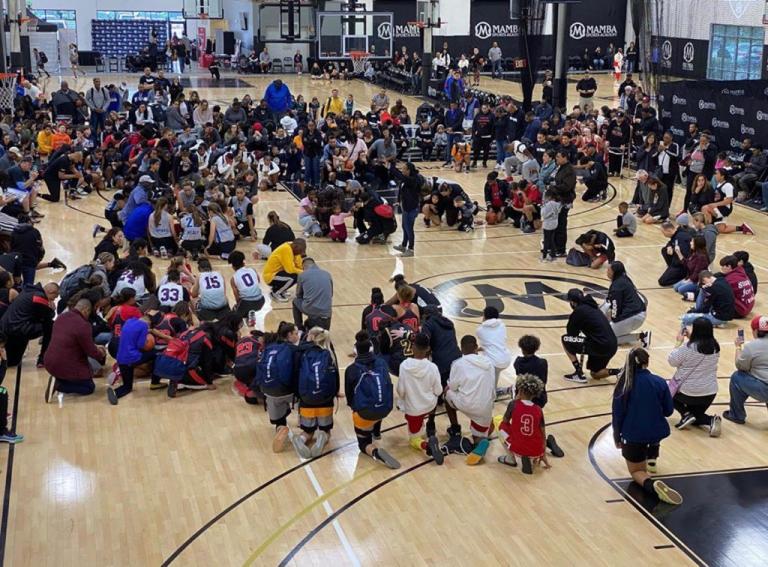 Κόμπι Μπράιαντ : Ράγισαν καρδιές στο γήπεδο που κατευθυνόταν με το ελικόπτερο που συνετρίβη