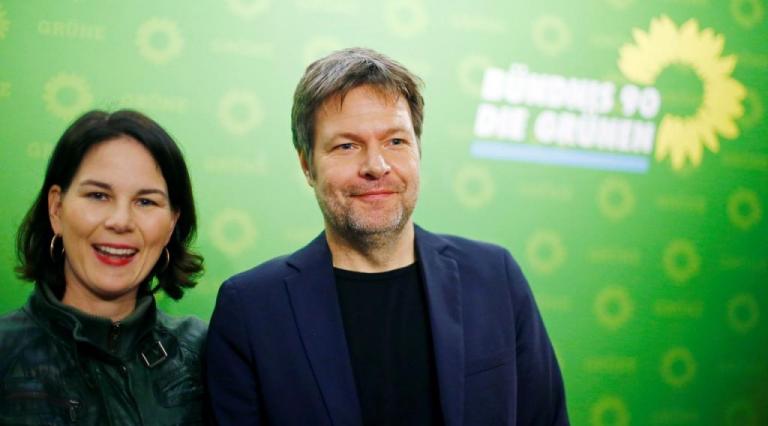 Γερμανία : Η μεταμόρφωση των Πρασίνων από οργισμένο κίνημα διαμαρτυρίας σε σοβαρό κόμμα εξουσίας