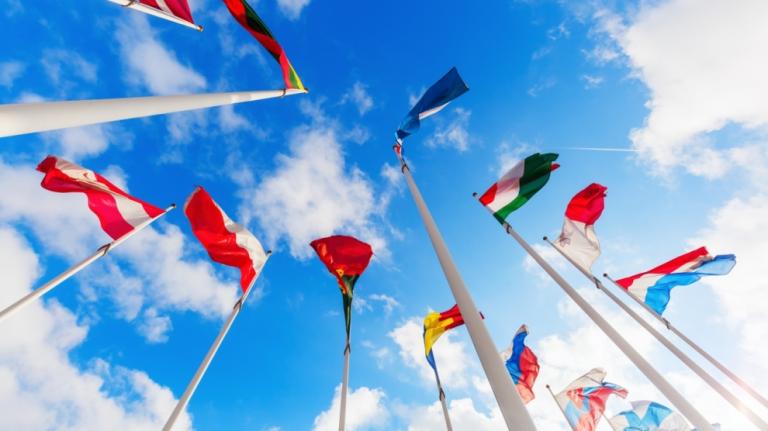 «Καμπανάκι» ΕΕ σε Ουγγαρία και Πολωνία για καταπάτηση του κράτους δικαίου