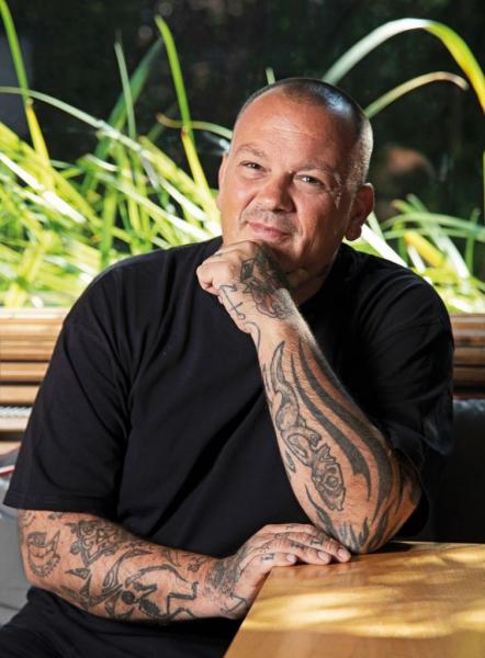 Δημήτρης Σκαρμούτσος : Ιδέες για ένα επίσημο τραπέζι