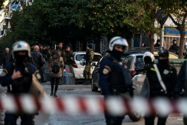 Ενταση έξω από το υπ. Ανάπτυξης