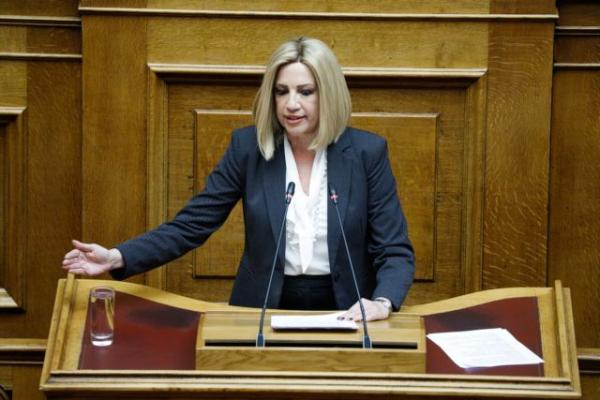 Γεννηματά : Με πρόωρες διπλές εκλογές θα επιμηκύνει την παραμονή του στην εξουσία