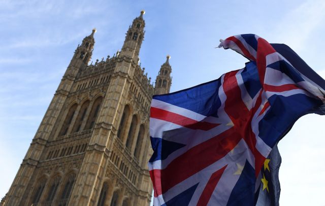 Brexit : Το Λονδίνο θα επιδιώξει εμπορική συμφωνία παρόμοια με την CETA