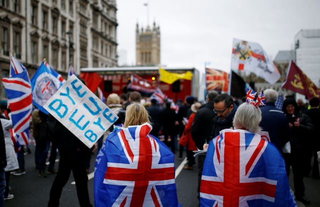 Brexit: Περίπου 700 Βρετανοί υπήκοοι θα συνεχίσουν να εργάζονται στην Κομισιόν