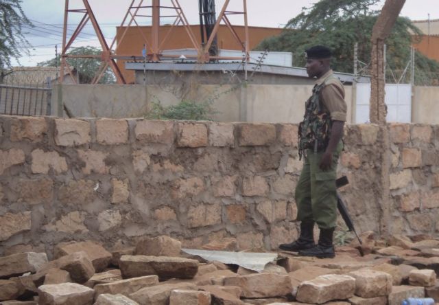 Επίθεση σε αμερικανοκενυατική στρατιωτική βάση από τζιχαντιστές