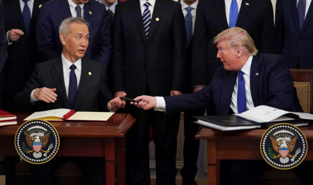 Εμπορική συμφωνία ΗΠΑ - Κίνας : Για ιστορικό βήμα μιλά ο Τραμπ - Οι δεσμεύσεις του Πεκίνου