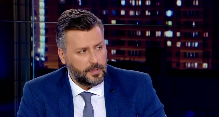 «Φοβήθηκα πολύ»: Συγκλονίζει ο Γιάννης Καλλιάνος για την περιπέτεια της υγείας του