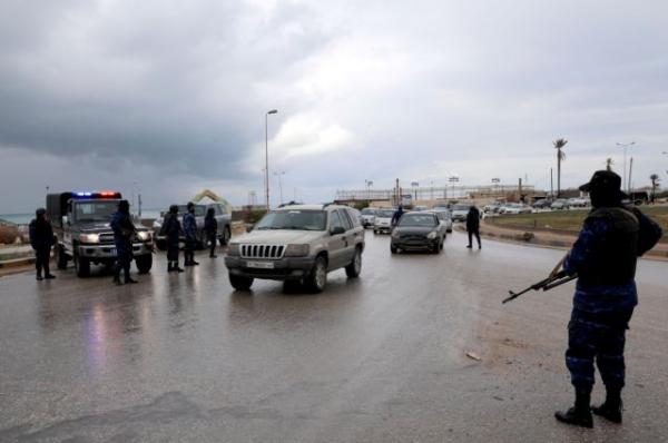Τήρηση του εμπάργκο όπλων στη Λιβύη ζητά η Αθήνα