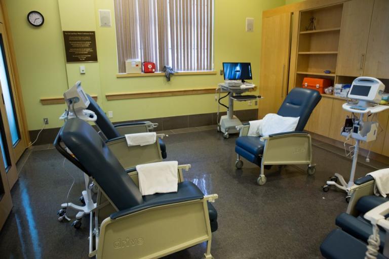 Χώροι Εποπτευόμενης Χρήσης ναρκωτικών σε Δήμους και Περιφέρειες