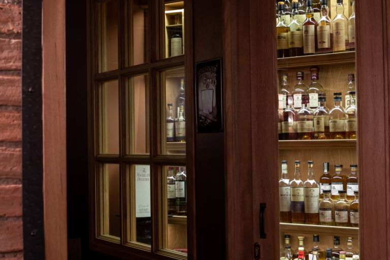 Whisky : Εμβληματικές φιάλες και σπάνια αποστάγματα