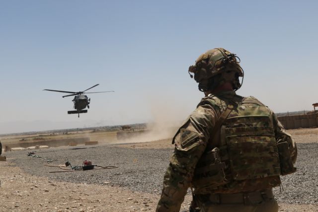 Ταλιμπάν: Εμείς ρίξαμε το αεροσκάφος στο Αφγανιστάν