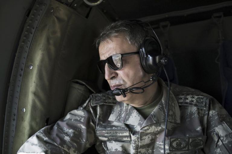 Την αποστρατιωτικοποίηση 16 ελληνικών νησιών ζητά ο Χουλουσί Ακάρ