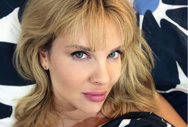 Αλούπη : Η εξομολόγηση για τη δύσκολη γέννα της