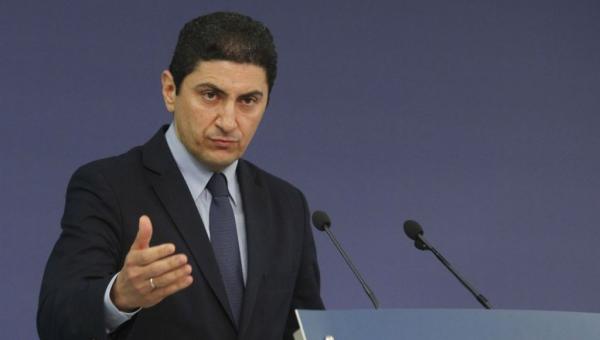 Αν δεν τους βγάζει στη σέντρα δεν διορθώνονται…