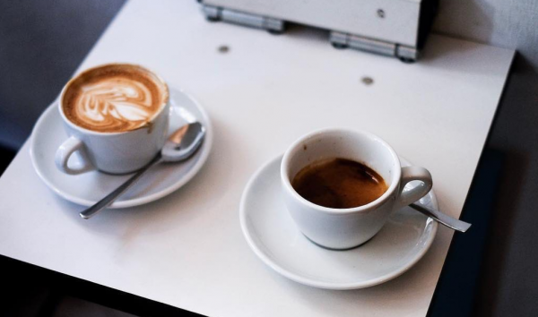 Δείτε η καφεΐνη τι επίδραση έχει στο ερωτικό κρεβάτι