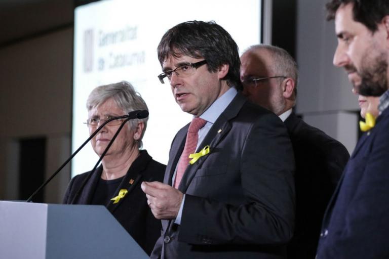 Βέλγιο : Η ασυλία του Πουτζδεμόν ως ευρωβουλευτής μπλοκάρει την έκδοσή του